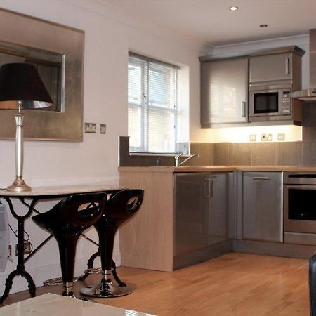 Parks Serviced Apartments Hertford Habitación foto